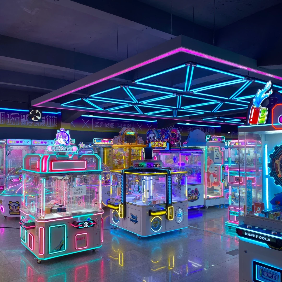 Kial Familiaj Distraj Centroj Vastiĝas - Kaj Kion Ĝi Signifas Por Ludaj Maŝin...